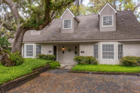 One Block to Beach on St Simons Island